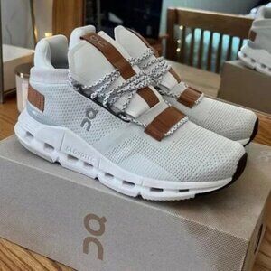 ON Running Cloud Cloudnova Women's White Sand Running Sneakers